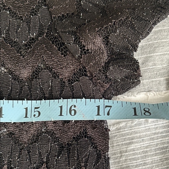 Forever 21 Black Textured Short Sleeve shimmery lace Top - Picture 6 of 8